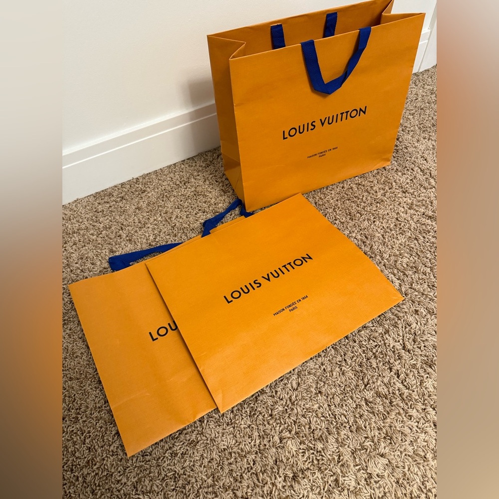 Louis Vuitton Orange Shopping Bags 3 -14x17